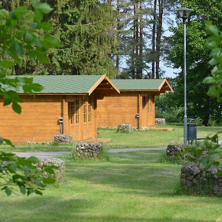 Готель Birzai Camping Екстер'єр фото