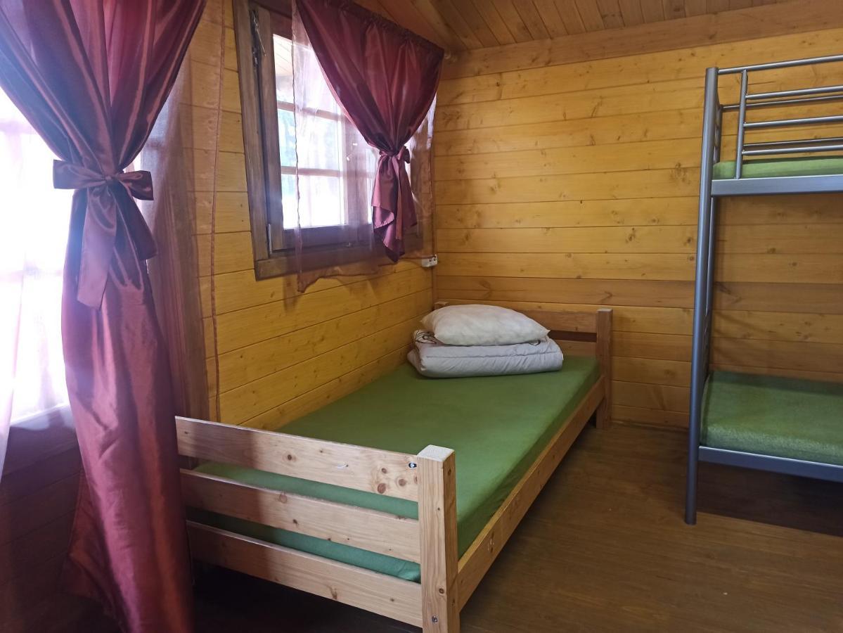 Готель Birzai Camping Екстер'єр фото