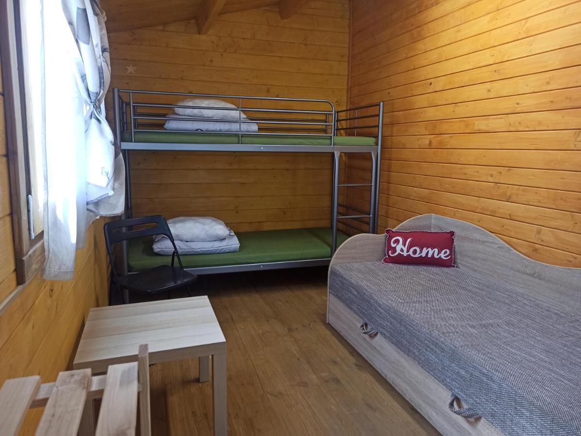 Готель Birzai Camping Екстер'єр фото