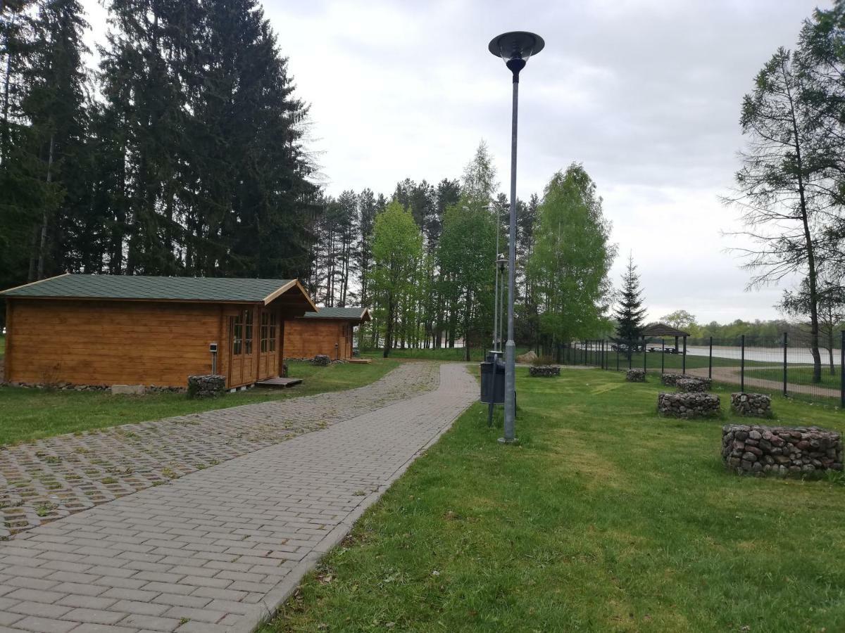 Готель Birzai Camping Екстер'єр фото